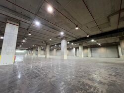 Jalan Buroh (D22), Warehouse #578704021